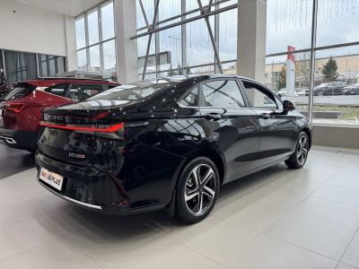 Baic U5 Plus Honor CNG 1.5 CVT превью 3