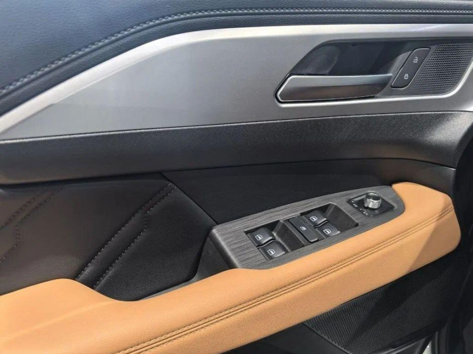 Haval H5 Premium 2.0 АКПП фото 18