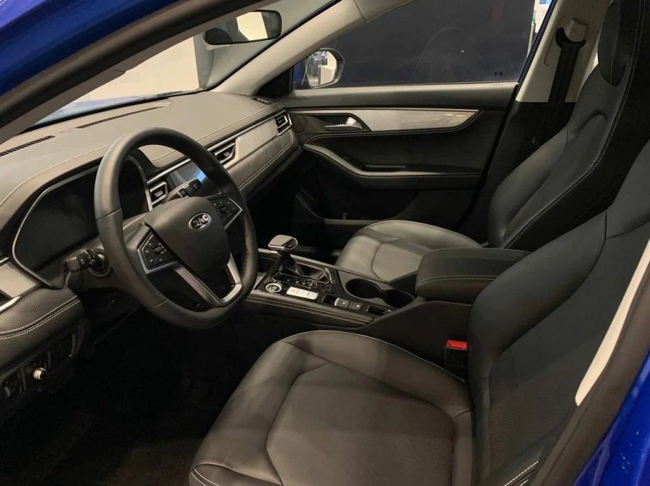 JAC J7 Luxury 1.5 CVT, 2024 фото 7